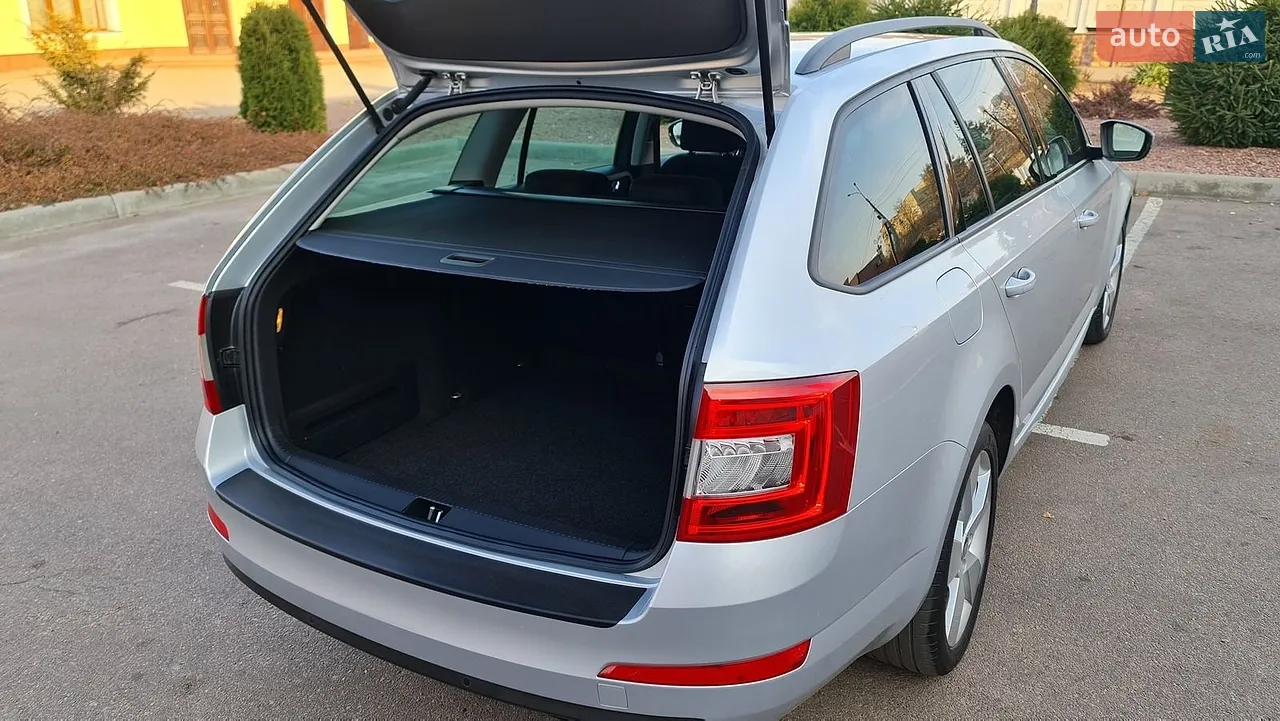2017 Skoda Octavia - мініатюра 16