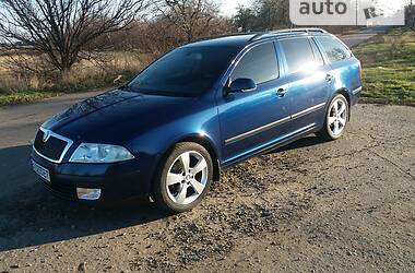 Универсал Skoda Octavia 2006 в Хороле