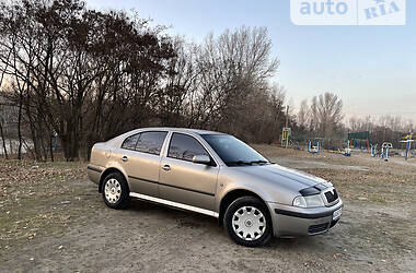 Ліфтбек Skoda Octavia 2008 в Дніпрі