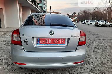 Седан Skoda Octavia 2011 в Луцке