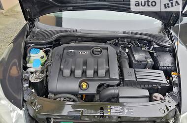 Хэтчбек Skoda Octavia 2010 в 