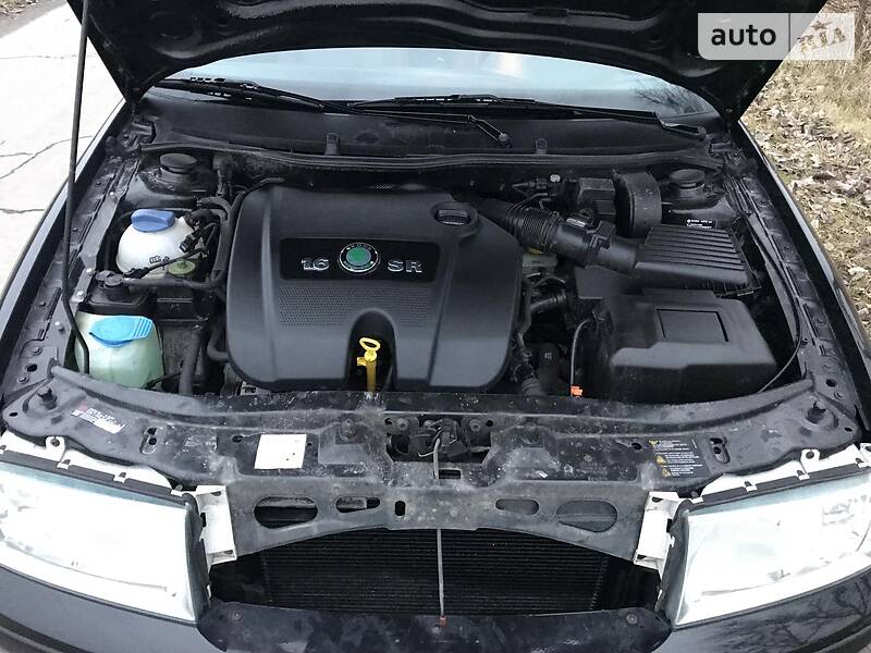 Лифтбек Skoda Octavia 2002 в Виннице