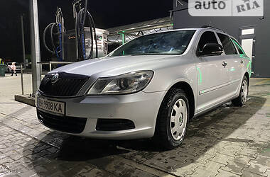 Універсал Skoda Octavia 2010 в Одесі