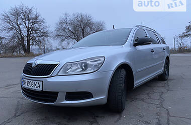 Універсал Skoda Octavia 2010 в Одесі