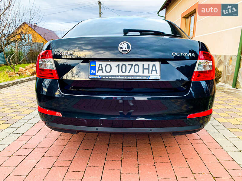 Лифтбек Skoda Octavia 2015 в Мукачево