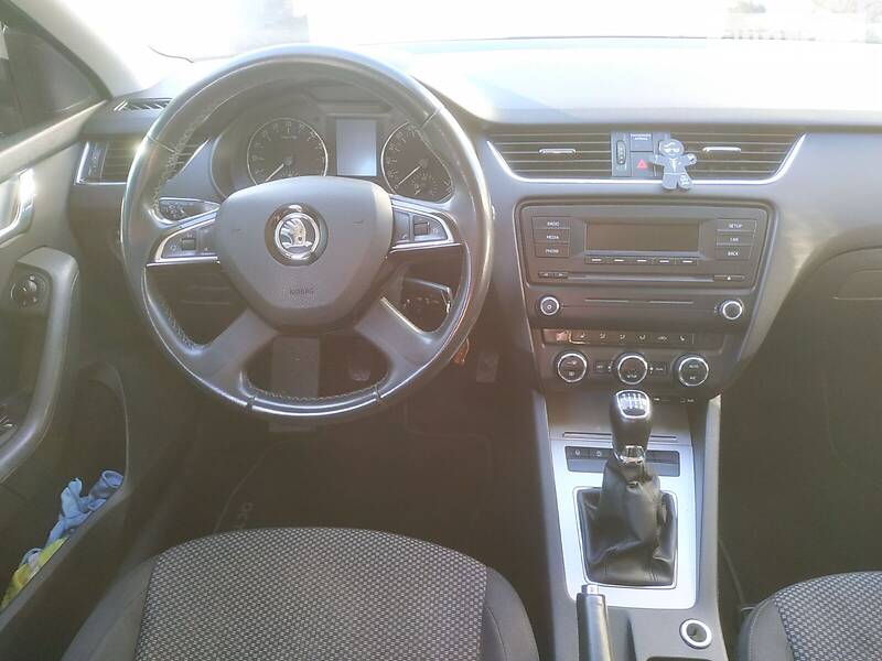 Универсал Skoda Octavia 2014 в Полтаве