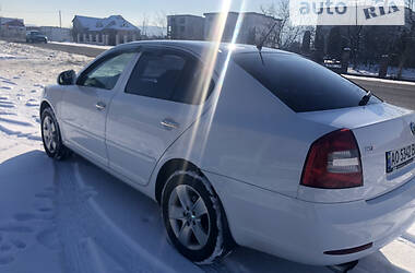 Лифтбек Skoda Octavia 2012 в Тячеве