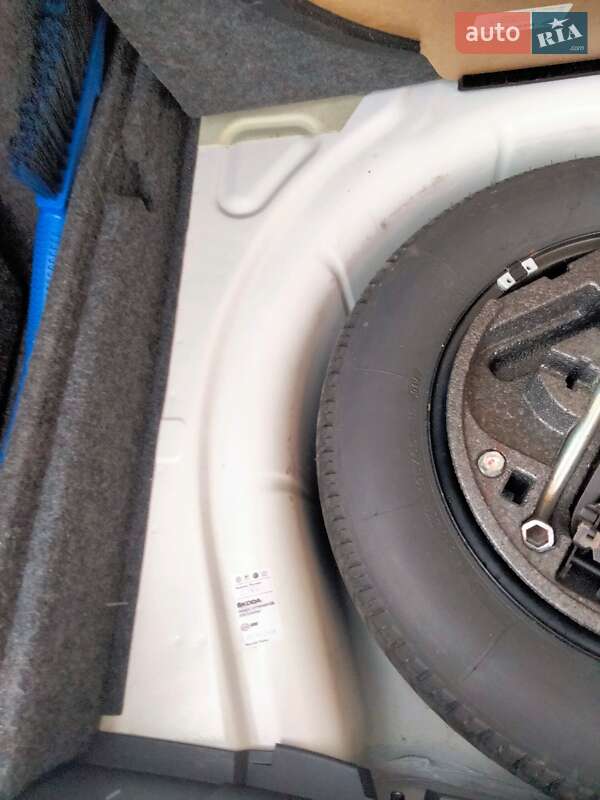 Універсал Skoda Octavia 2011 в Ірпені