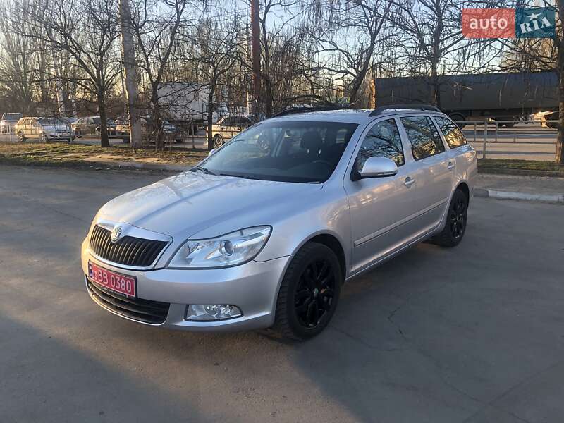 Универсал Skoda Octavia 2012 в Херсоне