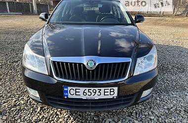 Седан Skoda Octavia 2010 в Чернівцях