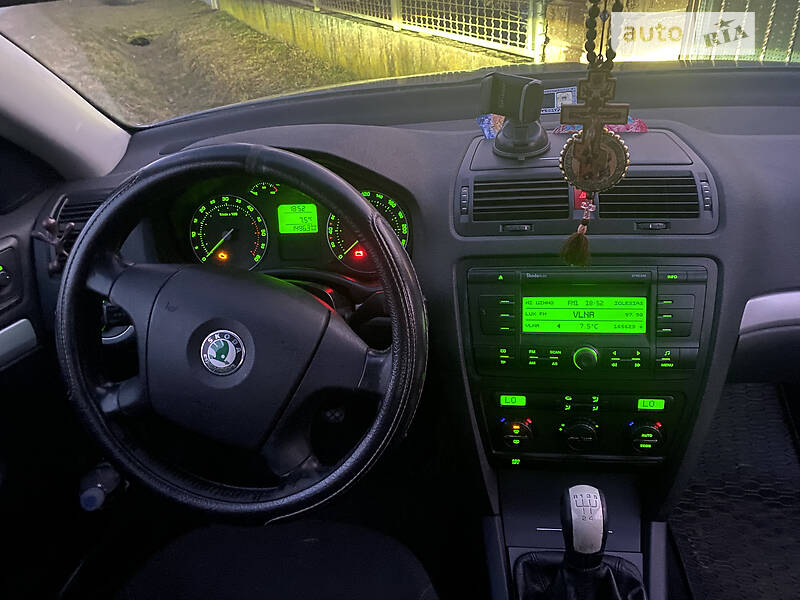 Ліфтбек Skoda Octavia 2006 в Ужгороді
