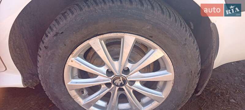 Лифтбек Skoda Octavia 2003 в Онуфриевке фото 17 Лифтбек Skoda Octavia 2003 в Онуфриевке