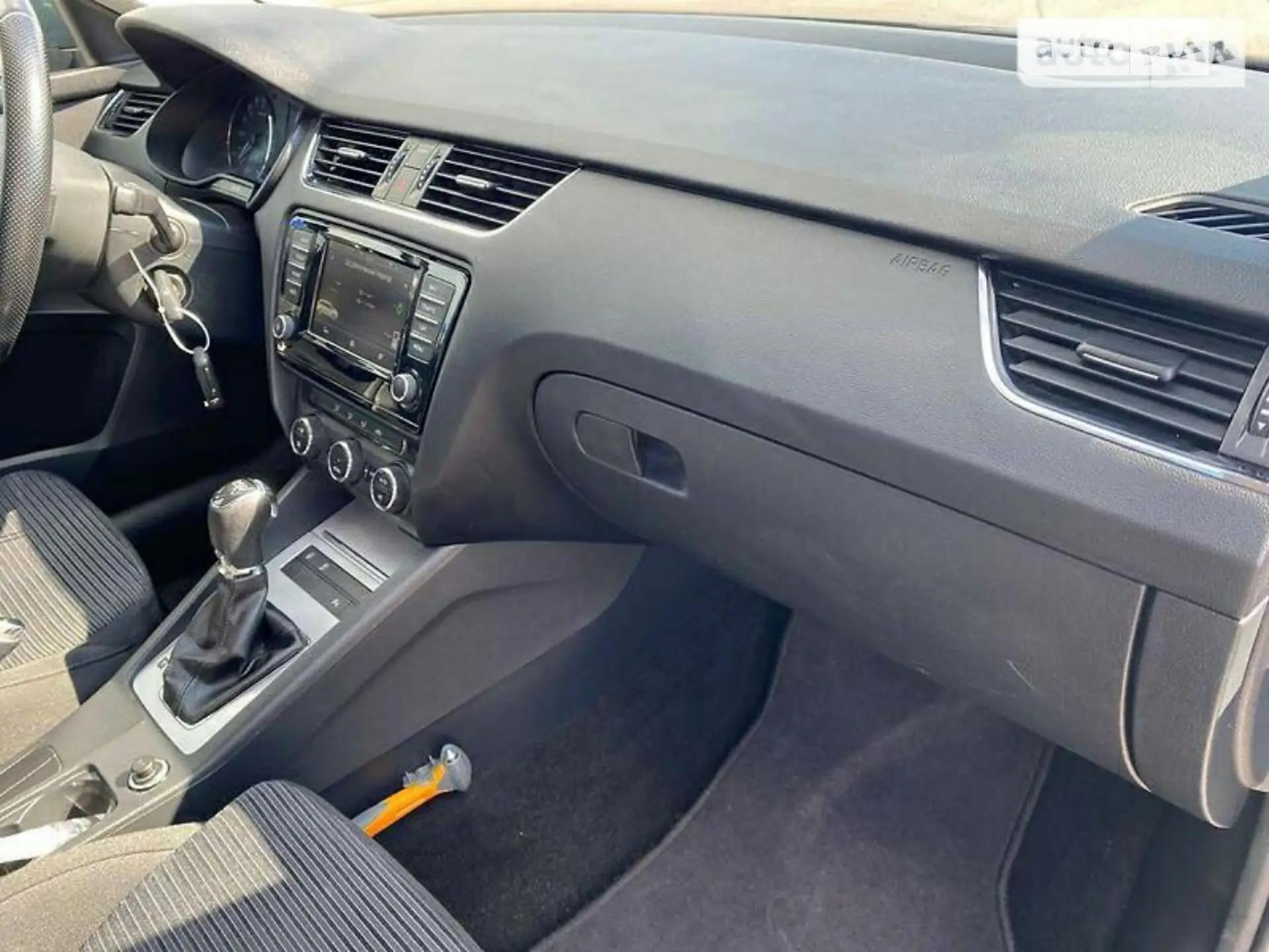 2016 Skoda Octavia - мініатюра 47