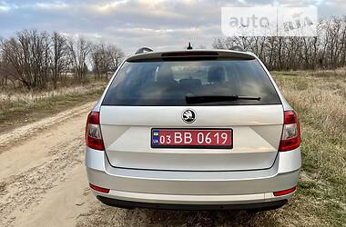 Універсал Skoda Octavia 2017 в 