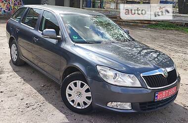 Универсал Skoda Octavia 2009 в Луцке