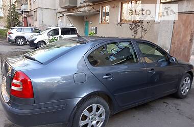 Седан Skoda Octavia 2008 в Ужгороді