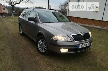 Універсал Skoda Octavia 2010 в Самборі