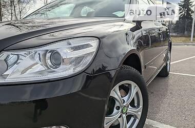 Седан Skoda Octavia 2010 в 