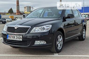Седан Skoda Octavia 2010 в 