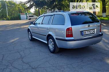 Универсал Skoda Octavia 2008 в Новоархангельске