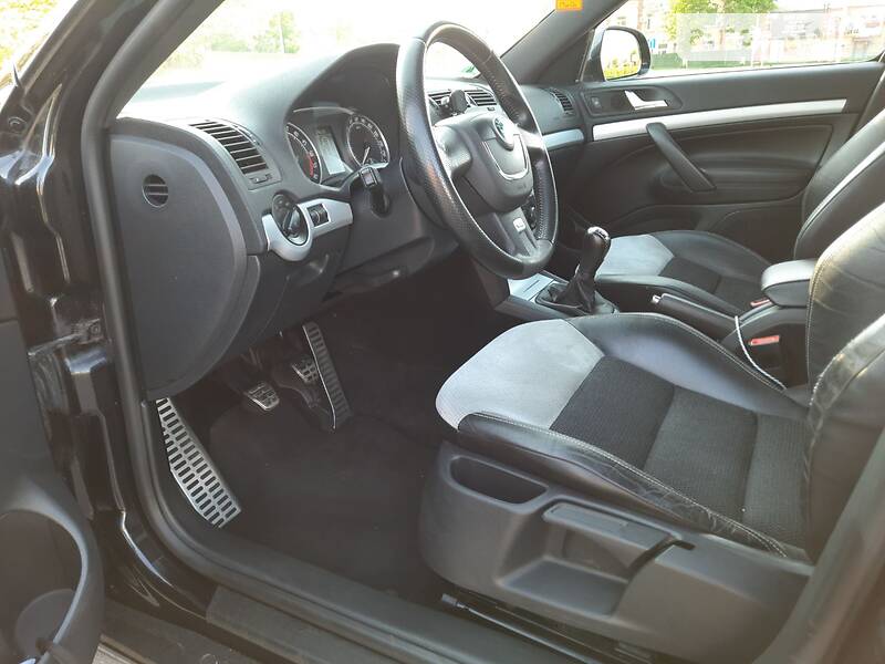 Універсал Skoda Octavia 2009 в Житомирі