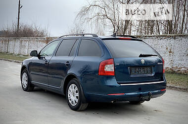 Універсал Skoda Octavia 2012 в Житомирі