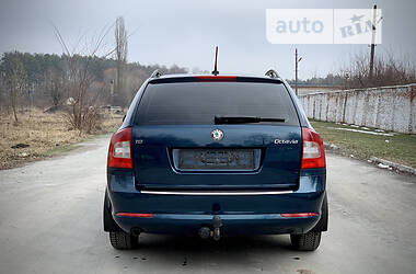 Універсал Skoda Octavia 2012 в Житомирі