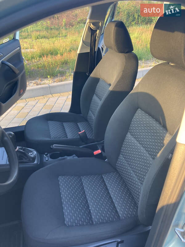 Ліфтбек Skoda Octavia 2012 в Іршаві фото 30 Ліфтбек Skoda Octavia 2012 в Іршаві