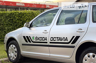 Универсал Skoda Octavia 2009 в Косове