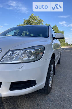 Универсал Skoda Octavia 2012 в Каменском