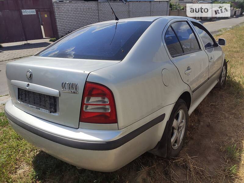 Ліфтбек Skoda Octavia 2000 в Харкові