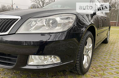 Универсал Skoda Octavia 2011 в 