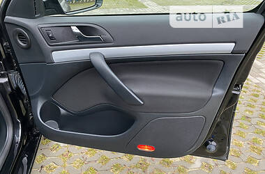Универсал Skoda Octavia 2011 в 