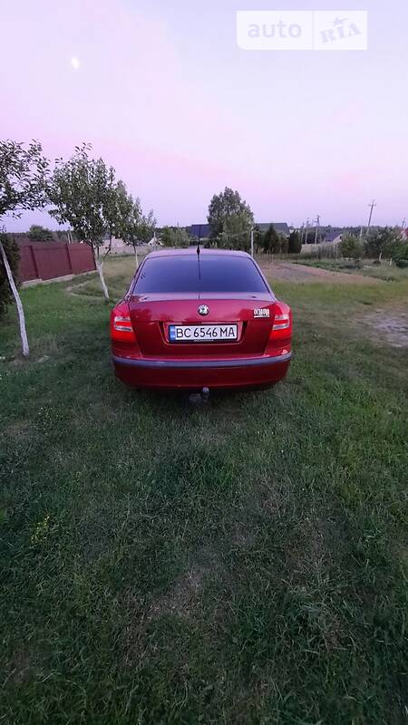 Ліфтбек Skoda Octavia 2004 в Новояворівську фото 7 Ліфтбек Skoda Octavia 2004 в Новояворівську