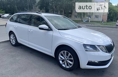 Універсал Skoda Octavia 2018 в Вінниці