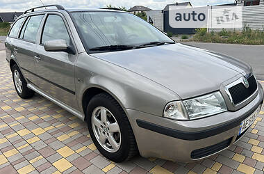 Универсал Skoda Octavia 2008 в Днепре