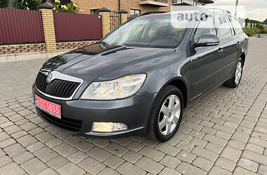 Универсал Skoda Octavia 2009 в Луцке