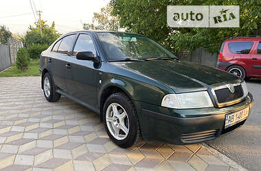 Лифтбек Skoda Octavia 2004 в Киеве