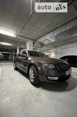 Ліфтбек Skoda Octavia 2014 в Дніпрі