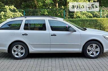 Универсал Skoda Octavia 2010 в Луцке