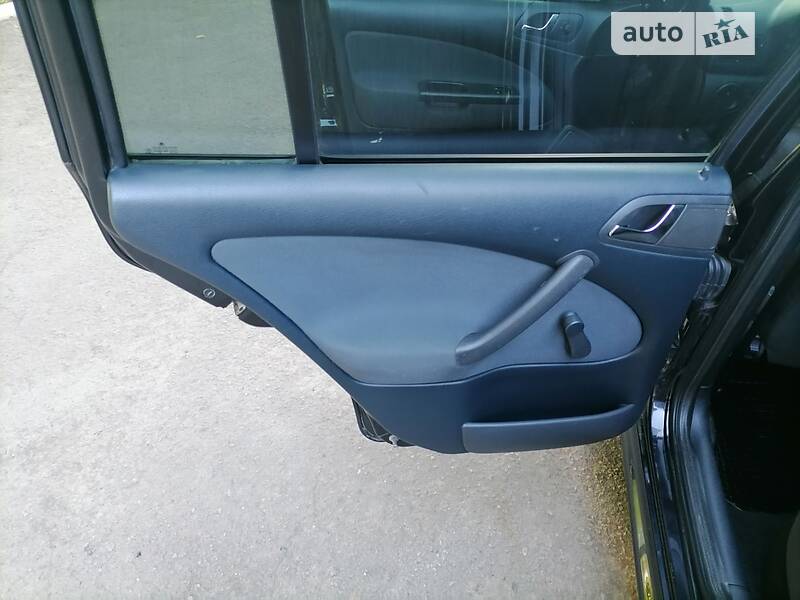 Универсал Skoda Octavia 2009 в Ромнах
