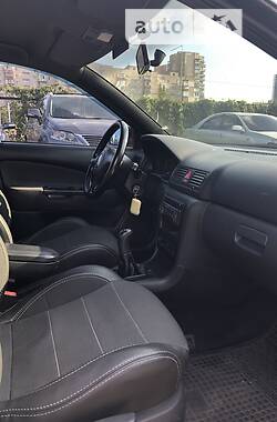 Хэтчбек Skoda Octavia 2007 в 