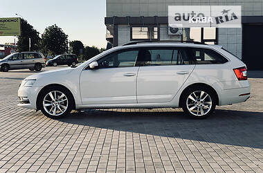 Універсал Skoda Octavia 2017 в 