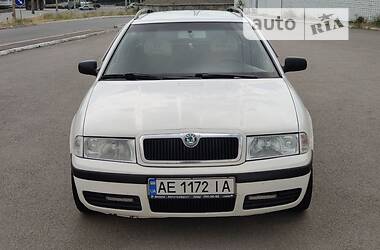 Универсал Skoda Octavia 2004 в Днепре