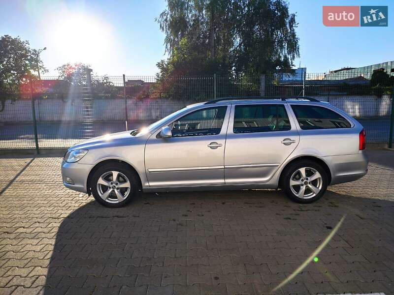 Универсал Skoda Octavia 2012 в Черновцах