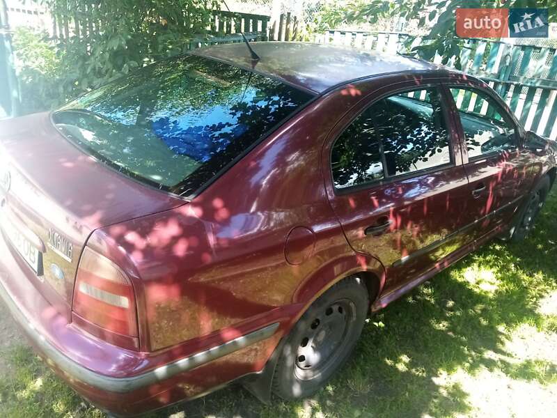 Лифтбек Skoda Octavia 1997 в Киеве