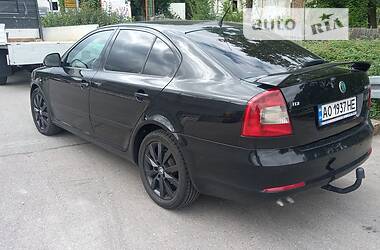 Седан Skoda Octavia 2010 в Хусті