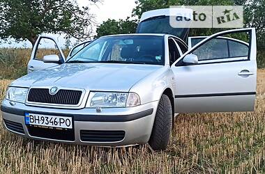 Хэтчбек Skoda Octavia 2002 в Одессе