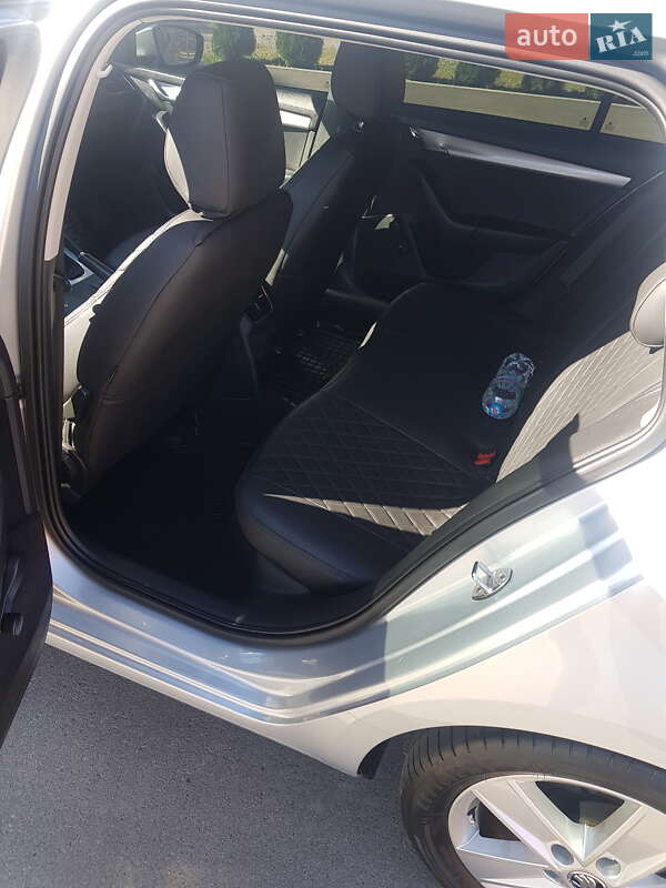 Универсал Skoda Octavia 2015 в Виннице