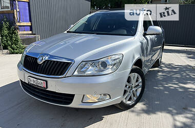Универсал Skoda Octavia 2009 в Чернигове